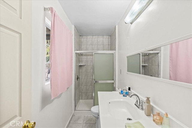 Detail Gallery Image 17 of 35 For 9370 Dorrington, Arleta,  CA 91331 - 3 Beds | 2 Baths