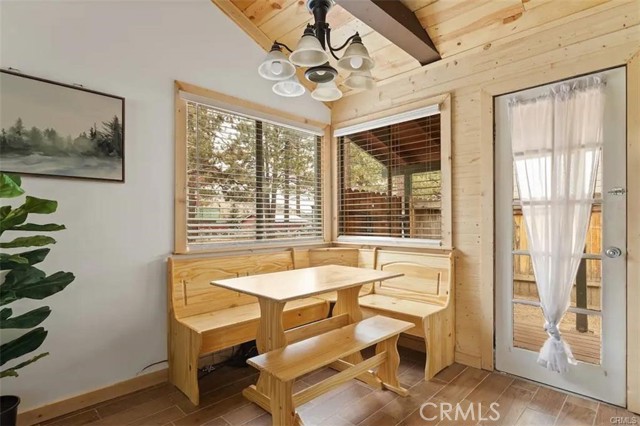 Detail Gallery Image 17 of 21 For 900 Angeles Bld, Big Bear City,  CA 92314 - – Beds | – Baths