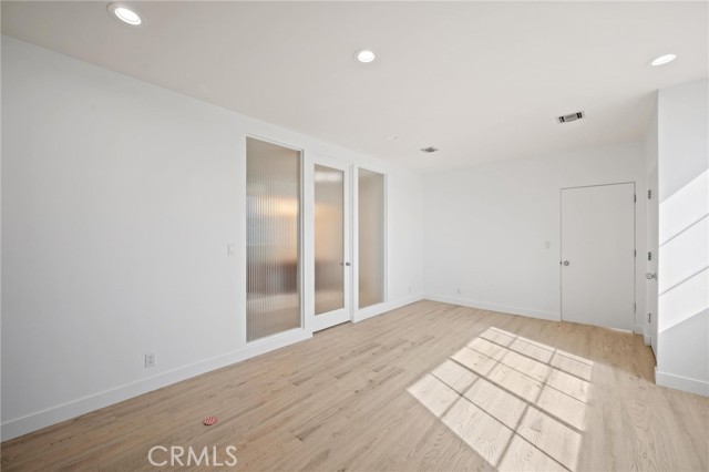 Detail Gallery Image 14 of 35 For 8246 Woodshill Trl, Los Angeles,  CA 90069 - 5 Beds | 5 Baths