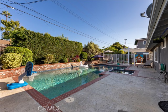 Detail Gallery Image 32 of 39 For 2952 Pemba Dr, Costa Mesa,  CA 92626 - 3 Beds | 2 Baths