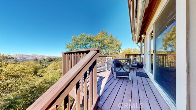 Detail Gallery Image 37 of 75 For 1430 Sequoia Dr, Lake Arrowhead,  CA 92352 - 4 Beds | 3/1 Baths