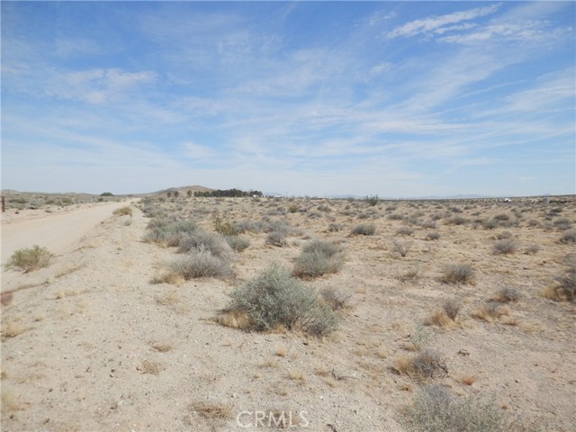 0 Holstead Road, Hinkley CA: https://media.crmls.org/medias/ba86fdd0-5e7e-43ef-a5f9-c8086e5f53d4.jpg