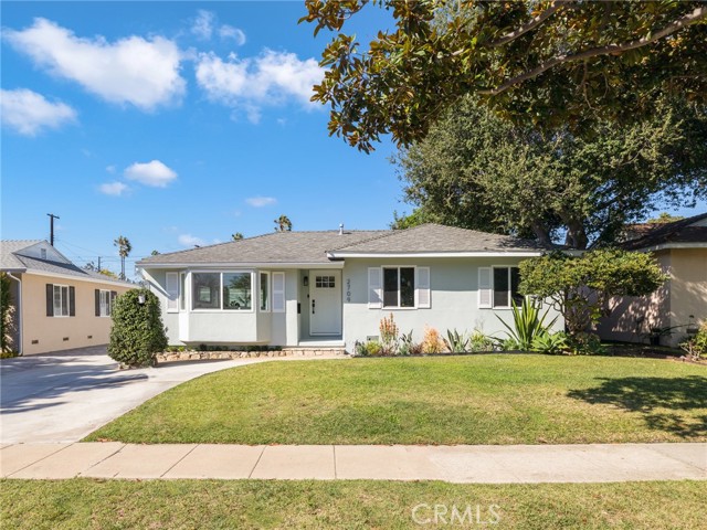2709 182nd Place, Redondo Beach, California 90278, 3 Bedrooms Bedrooms, ,1 BathroomBathrooms,Residential,Sold,182nd,SB21201160