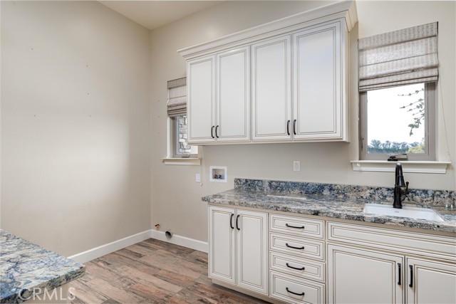 1950 Lemon Ranch Road, Arroyo Grande CA: https://media.crmls.org/medias/ba876803-1969-4e7c-991d-4c42ce03cc83.jpg
