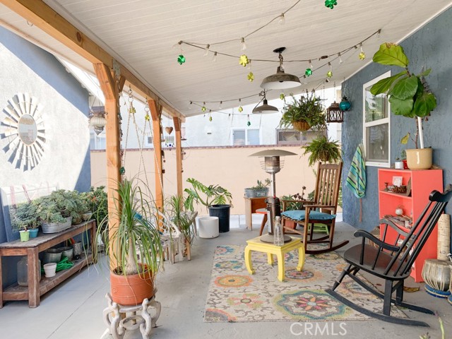11835 Gale Ave, Hawthorne CA: https://media.crmls.org/medias/ba8870ff-722c-40b9-b79d-a762b5d97a99.jpg