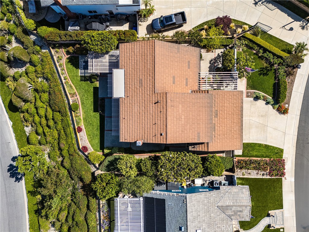https://media.crmls.org/medias/ba8892fe-0483-4083-ae0e-55fb3a710e21.jpg?preset=X-Large