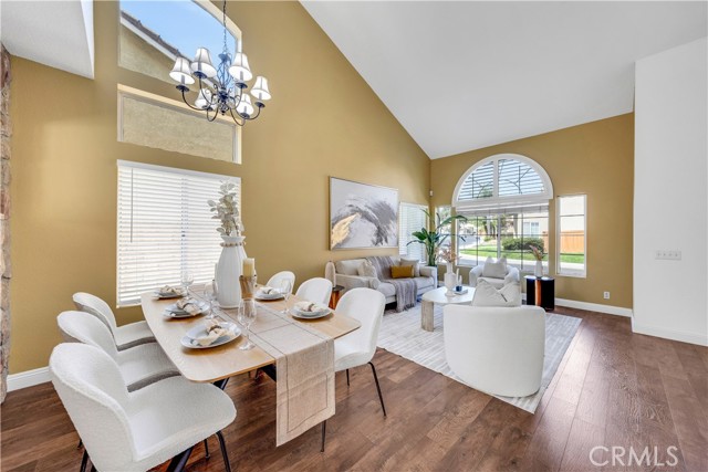 13283 Sunstream Drive, Chino Hills CA: https://media.crmls.org/medias/ba895aa1-9f38-461a-91bf-ab901922c528.jpg