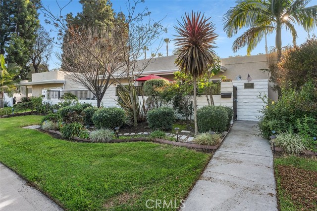 Detail Gallery Image 4 of 42 For 947 Avenida Carmel #F,  Laguna Woods,  CA 92637 - 1 Beds | 1 Baths