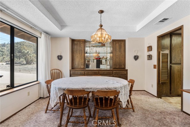 Detail Gallery Image 13 of 39 For 7370 Scrub Oak Dr, Wrightwood,  CA 92397 - 3 Beds | 2/1 Baths