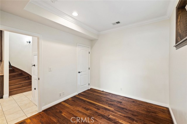 424 Marine Avenue, Manhattan Beach CA: https://media.crmls.org/medias/ba8a4be9-a4bd-40bd-8ca2-7c97cfbb0431.jpg