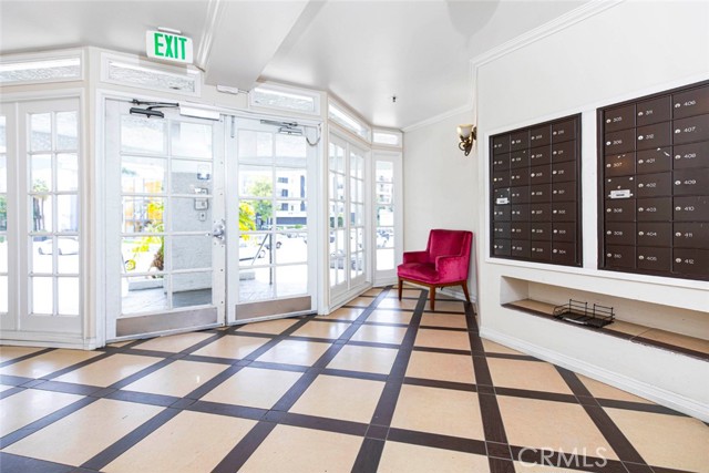 Detail Gallery Image 14 of 57 For 4401 Sepulveda Bld #203,  Sherman Oaks,  CA 91403 - 3 Beds | 2 Baths