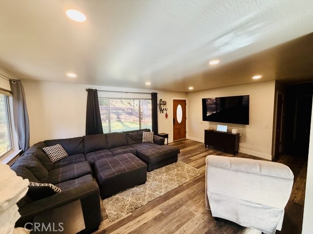 Detail Gallery Image 7 of 36 For 4728 Hartley, Forest Ranch,  CA 95942 - 3 Beds | 2 Baths