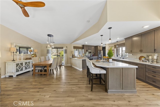 Detail Gallery Image 4 of 70 For 2103 Margarita Glen, Fallbrook,  CA 92028 - 6 Beds | 3/2 Baths