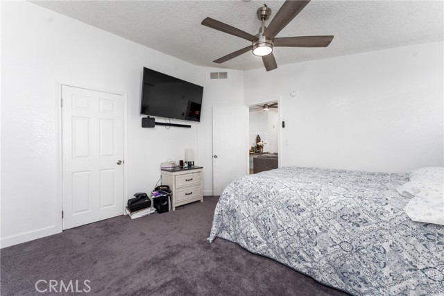 Detail Gallery Image 15 of 37 For 1855 E Riverside Dr #209,  Ontario,  CA 91761 - 4 Beds | 2 Baths