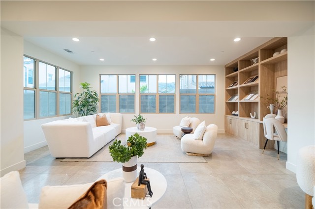 149 Somera, Irvine CA: https://media.crmls.org/medias/ba8bcaf4-fa17-4e44-8d6a-e18a637c32bb.jpg