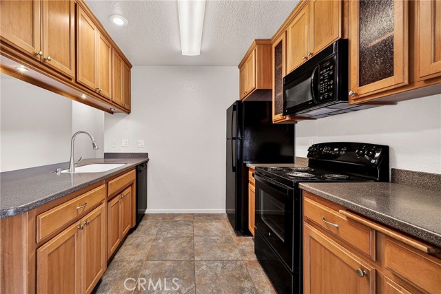 Detail Gallery Image 12 of 70 For 1125 Sheridan Ave #37,  Chico,  CA 95926 - 3 Beds | 2 Baths