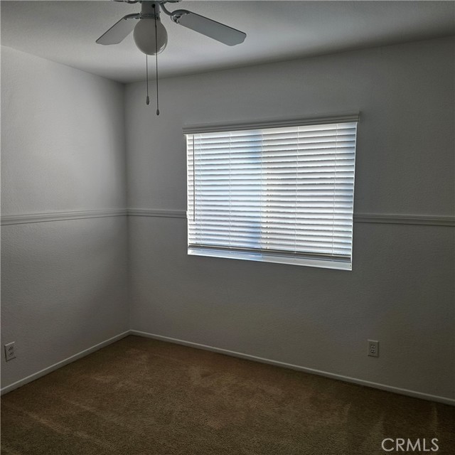 Detail Gallery Image 8 of 16 For 1030 Morning Sun Ln, Corona,  CA 92881 - 4 Beds | 2/1 Baths