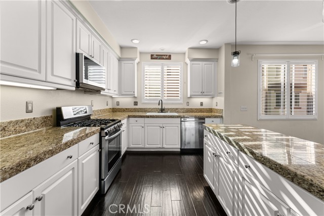 Detail Gallery Image 9 of 23 For 33650 Willow Haven, Murrieta,  CA 92563 - 3 Beds | 2/1 Baths