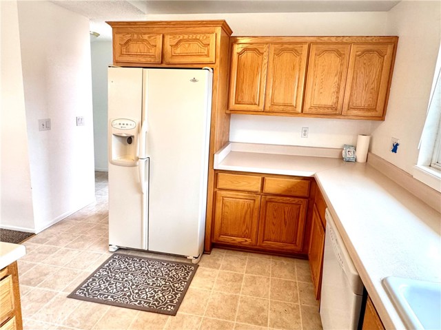 Detail Gallery Image 5 of 11 For 1340 Marie Ct, Santa Maria,  CA 93454 - 3 Beds | 2 Baths