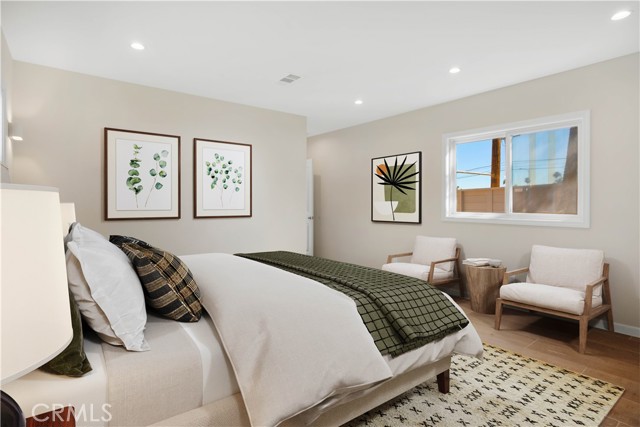 Detail Gallery Image 9 of 23 For 7633 Fallbrook Ave, West Hills,  CA 91304 - 3 Beds | 2 Baths