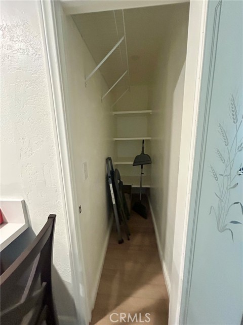 3964 Hibbert Court, Simi Valley CA: https://media.crmls.org/medias/ba8dd259-8476-4701-80da-b05124f5f203.jpg