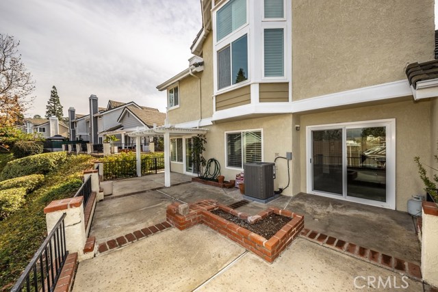 Detail Gallery Image 24 of 34 For 4711 E Fairfield St, Anaheim Hills,  CA 92807 - 3 Beds | 3 Baths