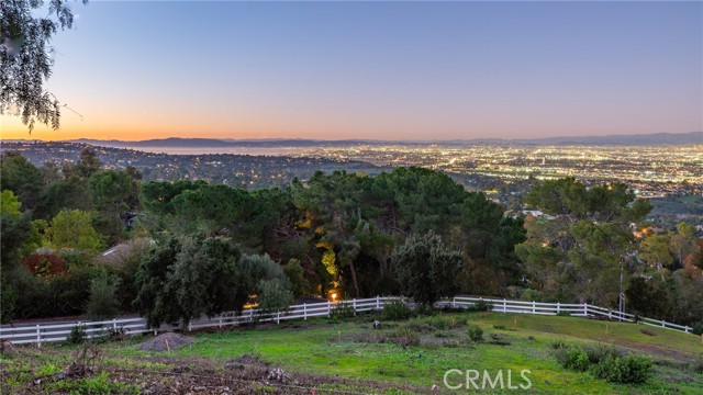 80 Saddleback, Rolling Hills CA: https://media.crmls.org/medias/ba8edde9-1d6c-440f-ba25-b26aa4c6f5d1.jpg