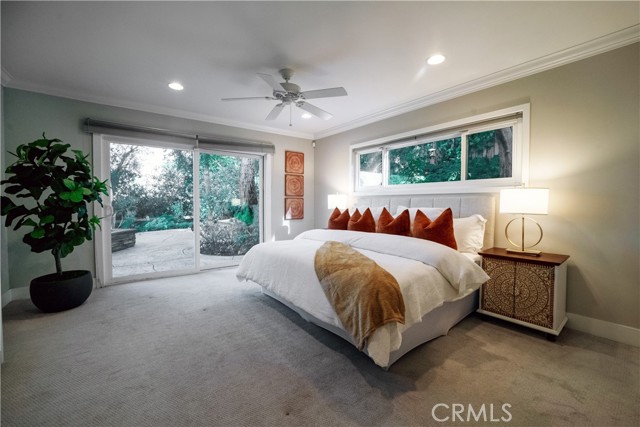Detail Gallery Image 21 of 33 For 753 Claymont Dr, Los Angeles,  CA 90049 - 3 Beds | 3 Baths