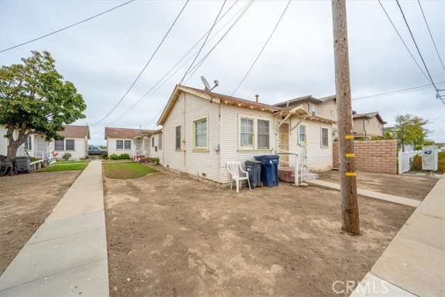 4589 12th Street, Guadalupe CA: https://media.crmls.org/medias/ba8f7e08-74ad-49c1-95c6-9fc037003800.jpg