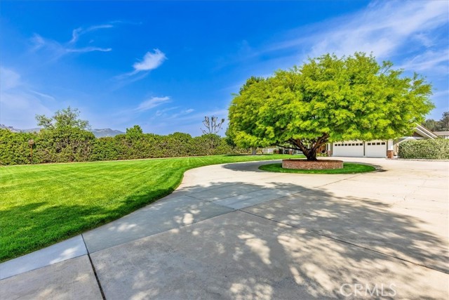 30026 Santiago Road, Temecula CA: https://media.crmls.org/medias/ba8ff888-e849-4860-939f-aaf120f2fbb6.jpg