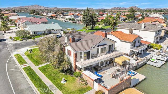 Detail Gallery Image 45 of 49 For 17987 Mariner Dr, Victorville,  CA 92395 - 5 Beds | 4 Baths