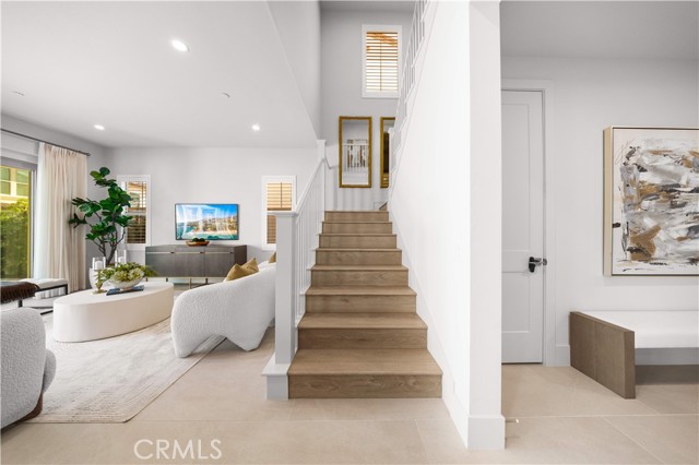 Detail Gallery Image 21 of 46 For 112 Oakstone, Irvine,  CA 92618 - 4 Beds | 3 Baths