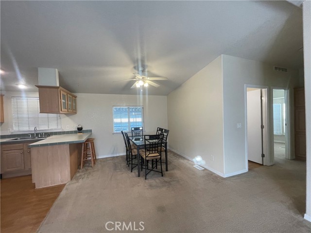 Detail Gallery Image 12 of 23 For 3050 W Ball Rd #199,  Anaheim,  CA 92804 - 3 Beds | 2 Baths