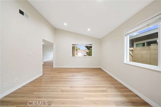 Detail Gallery Image 15 of 29 For 5665 Meadow Vista Way, Agoura Hills,  CA 91301 - 4 Beds | 2 Baths