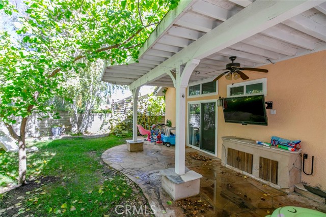 Detail Gallery Image 17 of 23 For 25803 Anderson Ln, Stevenson Ranch,  CA 91381 - 3 Beds | 2 Baths