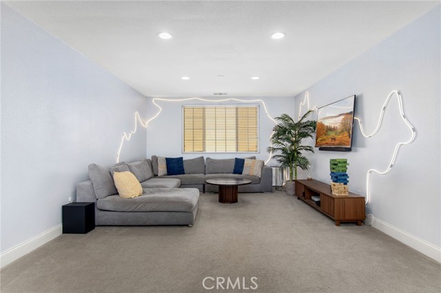 Image 33 of 49 For 30193 Trois Valley Street