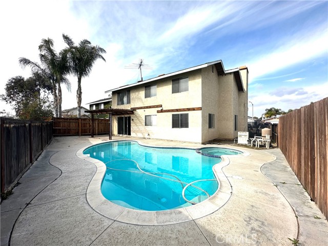 Detail Gallery Image 23 of 23 For 1156 Millstream Ln, Corona,  CA 92880 - 4 Beds | 3 Baths