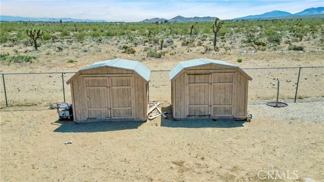 Detail Gallery Image 37 of 42 For 29628 Mountain View Rd, Lucerne Valley,  CA 92356 - 4 Beds | 2/1 Baths