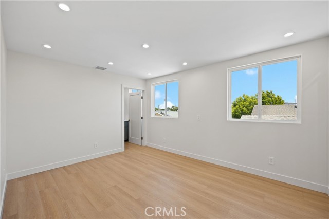 Detail Gallery Image 24 of 29 For 8313 Kittyhawk Ave, Los Angeles,  CA 90045 - – Beds | – Baths