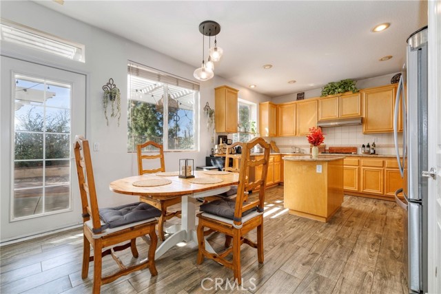 Detail Gallery Image 6 of 31 For 19344 Kilfinan St, Porter Ranch,  CA 91326 - 4 Beds | 3 Baths