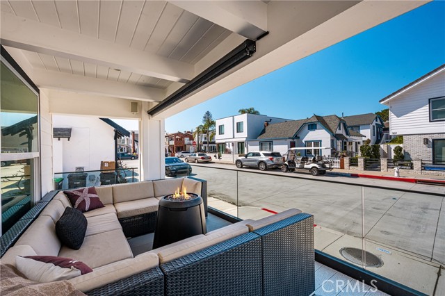 Detail Gallery Image 7 of 53 For 306 Alvarado Pl, Newport Beach,  CA 92661 - 3 Beds | 2 Baths