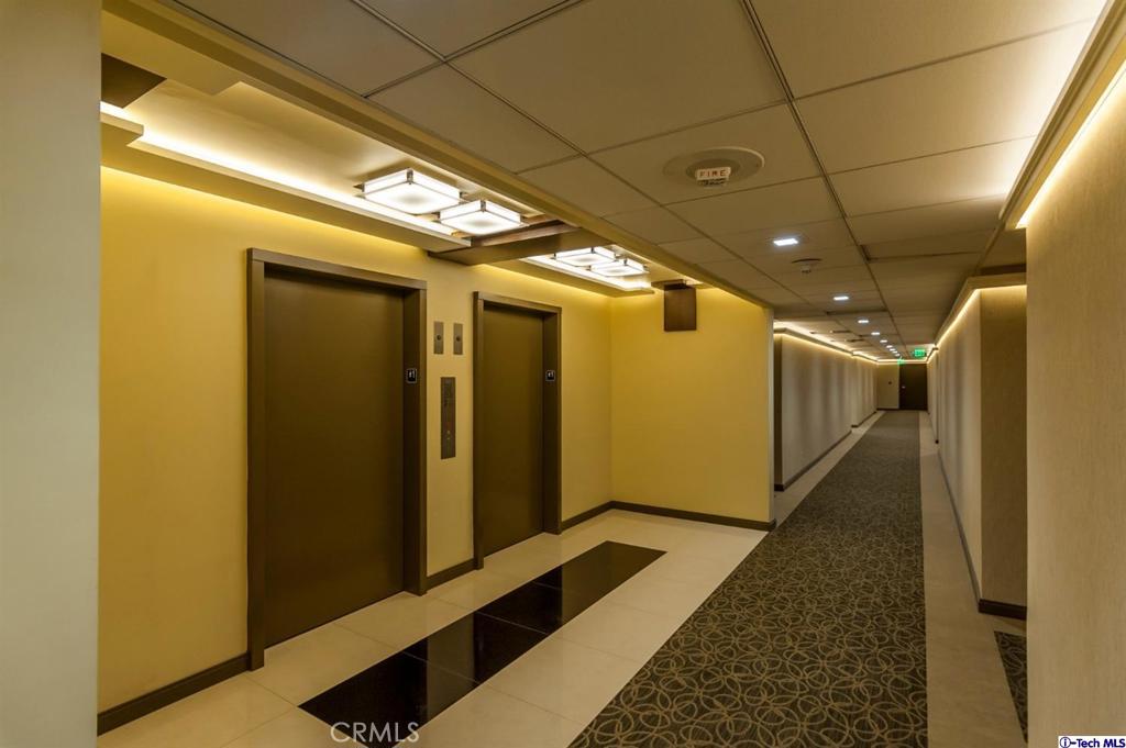 https://media.crmls.org/medias/ba94cde0-5f85-4d2c-b064-611e4dff967f.jpg?preset=X-Large
