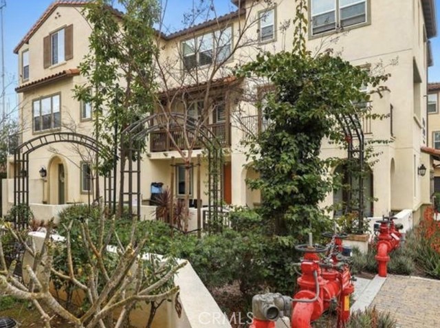 Detail Gallery Image 3 of 8 For 154 Hass Ln, La Habra,  CA 90631 - 2 Beds | 3 Baths