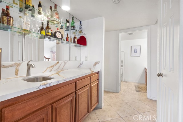 40420 Valiente Drive, Palmdale CA: https://media.crmls.org/medias/ba950328-9e66-4332-8d51-048df3e990bd.jpg