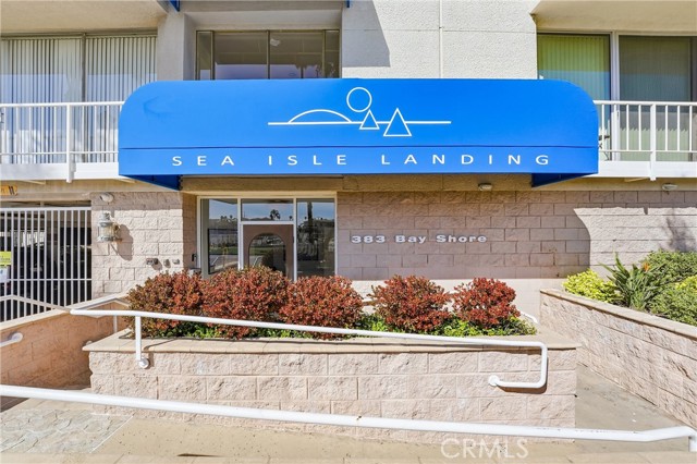 Detail Gallery Image 5 of 70 For 383 Bay Shore #203,  Long Beach,  CA 90803 - 2 Beds | 2 Baths