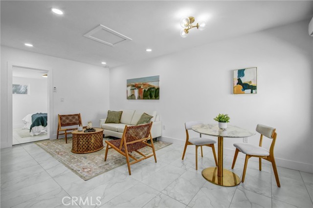 10724 Tabor Street photo 36