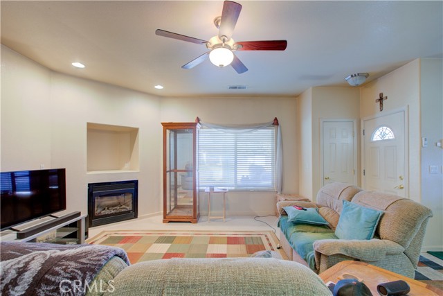 Detail Gallery Image 41 of 63 For 5261 Lucille Ln, Atwater,  CA 95301 - 3 Beds | 2/2 Baths