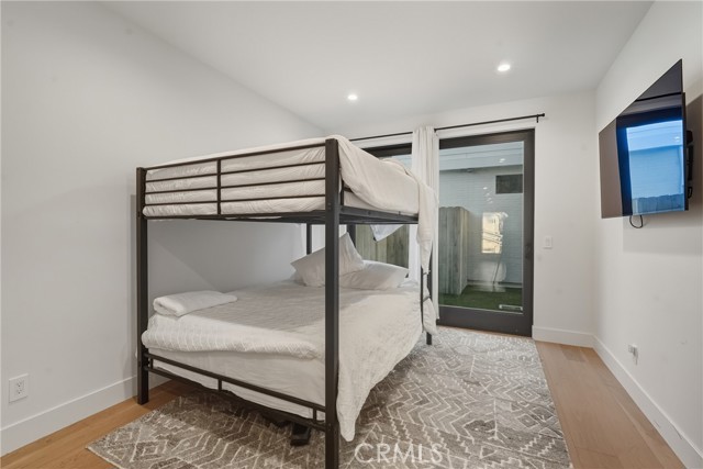 Detail Gallery Image 8 of 41 For 626 Longfellow, Hermosa Beach,  CA 90254 - 4 Beds | 5 Baths