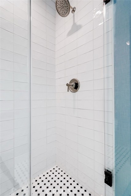 120 36th Place, Manhattan Beach, California 90266, 3 Bedrooms Bedrooms, ,2 BathroomsBathrooms,Residential,Sold,36th,SB23014621