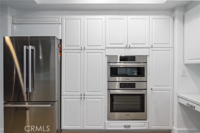 Detail Gallery Image 10 of 31 For 11740 W Sunset Bld #14,  Los Angeles,  CA 90049 - 2 Beds | 3 Baths